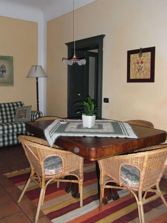 Il Nido Di Tosca Apartment Lucca Bilik gambar