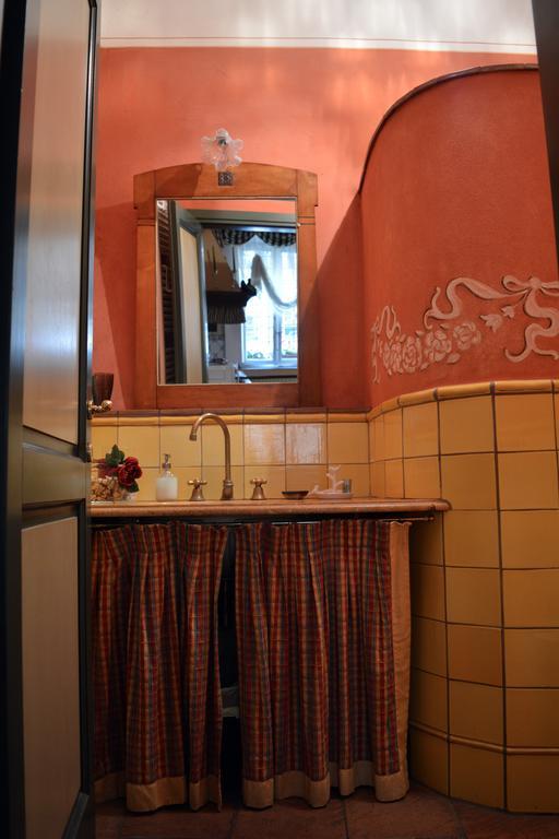 Il Nido Di Tosca Apartment Lucca Luaran gambar